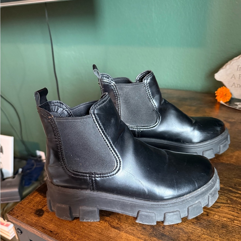 Circus Sam Edelman Chelsea boots